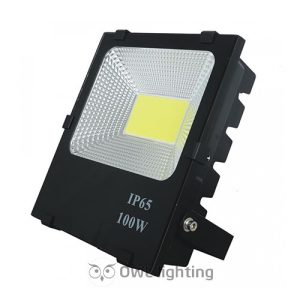 Đèn pha LED chiếu sáng 100W đen giá rẻ cho công trình
